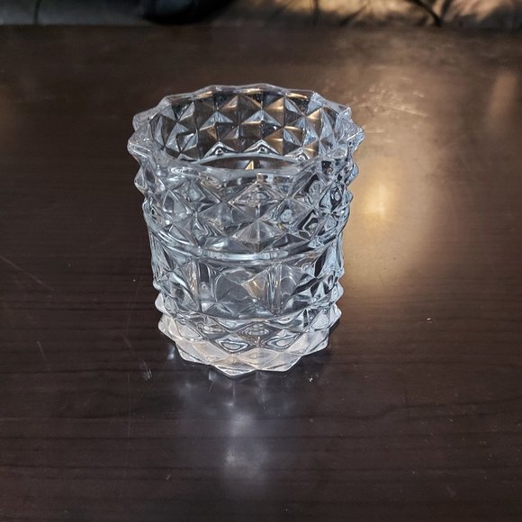 💥3/$10💥 Charmed Aroma Crystal Glass Container - Picture 3 of 4